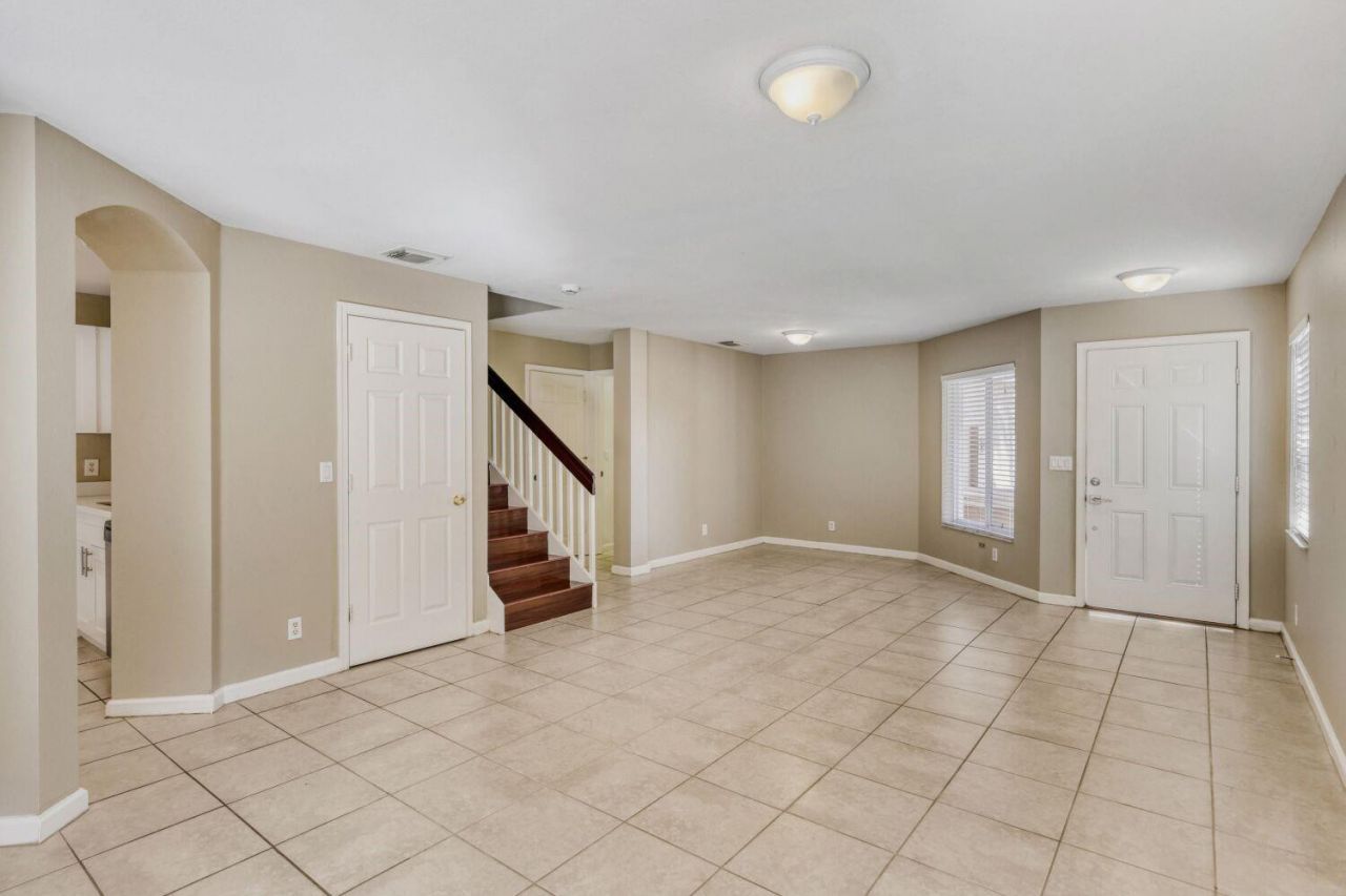 6108 Whalton St, West Palm Beach, FL 33411 Photo