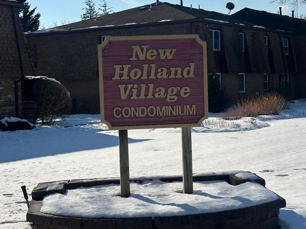 69 New Holland Village, Nanuet, NY 10954