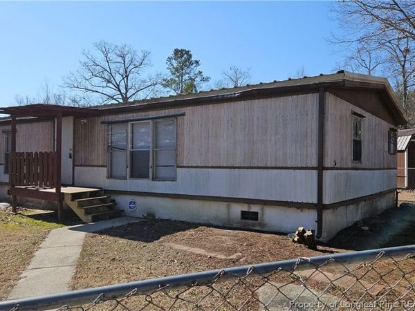 7433 Layton Drive, Fayetteville, NC 28314