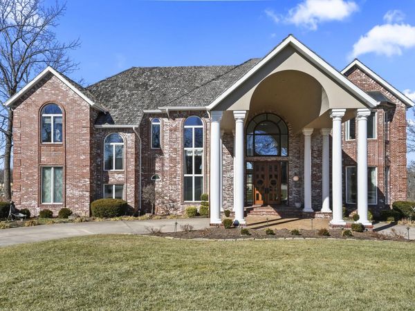 3935 E Eaglescliffe Drive , Springfield, MO 65809
