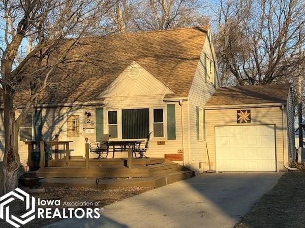 25 Rainbow Drive, Humboldt, IA 50548