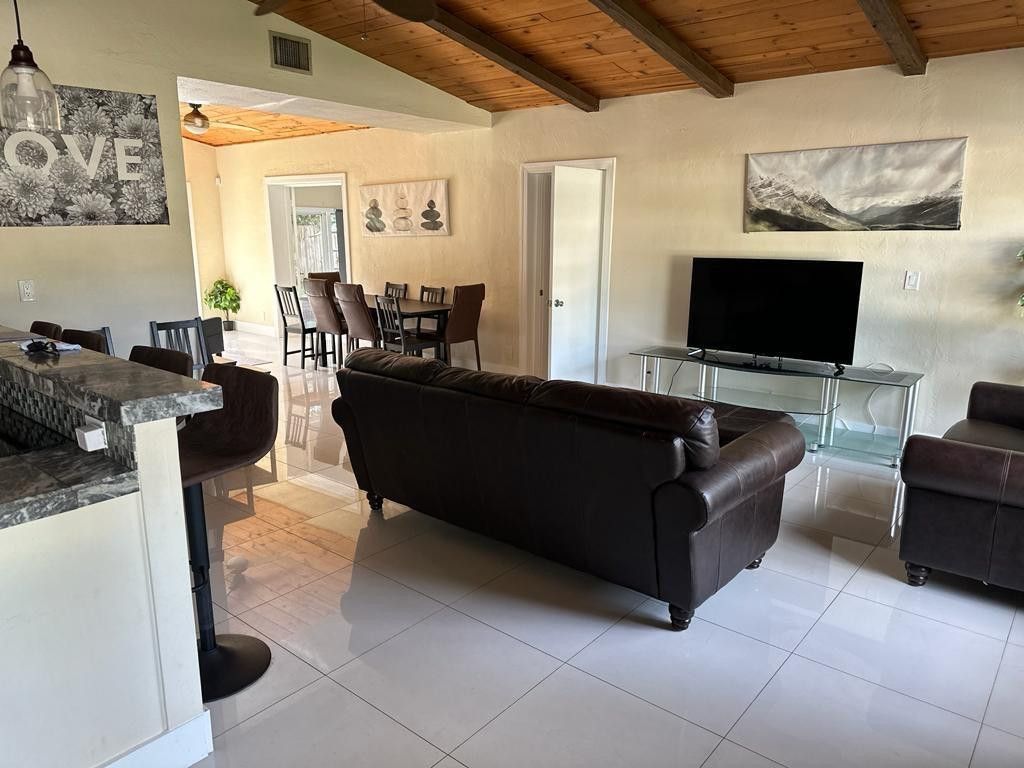 370 Delaware Avenue, Fort Lauderdale, FL 33312 Photo