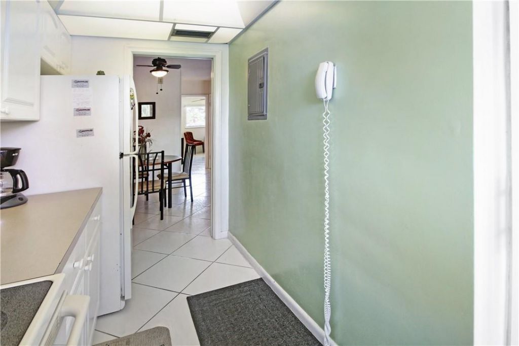 2100 NE 38th Street, Unit 222, Lighthouse Point, FL 33064 Photo