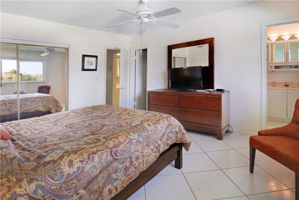 2100 NE 38th Street, Unit 222, Lighthouse Point, FL 33064 Photo