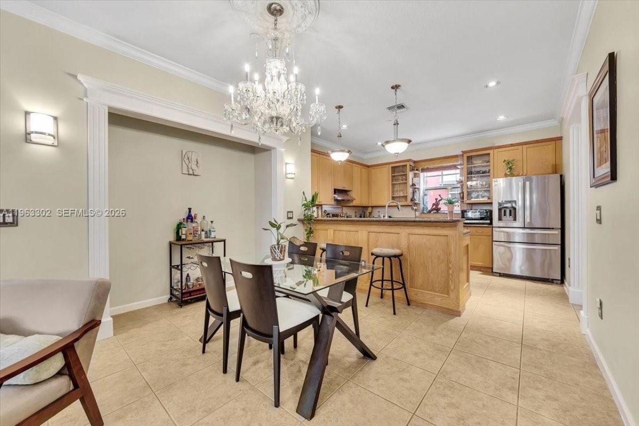 1033 NE 17th Way, Unit 1001, Fort Lauderdale, FL 33304 Photo