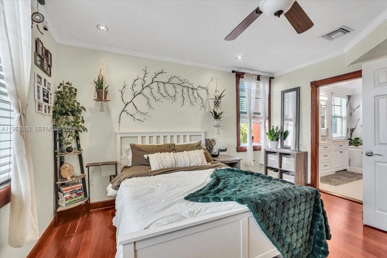 1033 NE 17th Way, Unit 1001, Fort Lauderdale, FL 33304 Photo