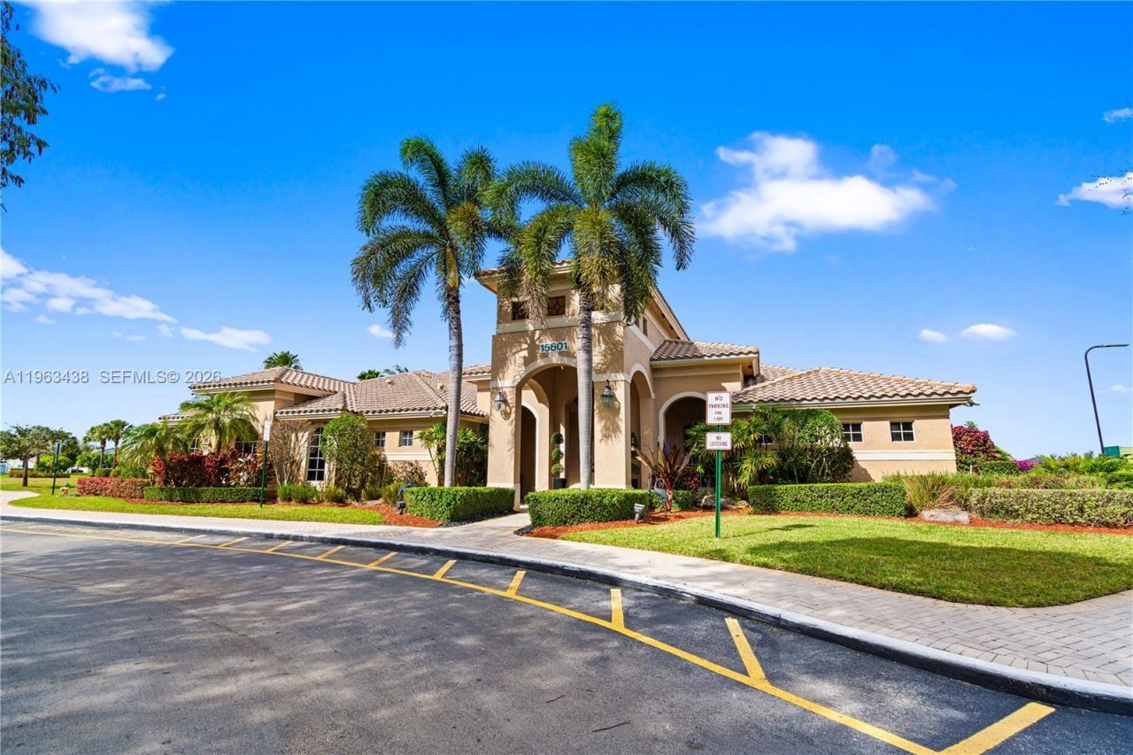 15341 SW 20th St , Miramar, FL 33027 Photo