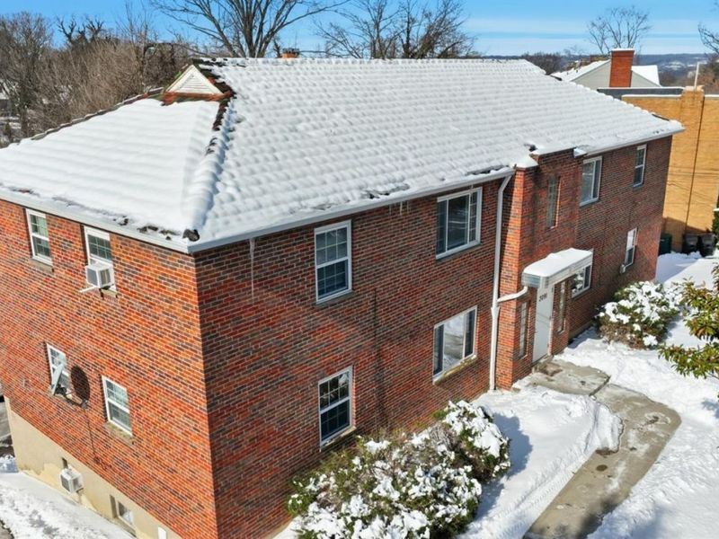 3091 Riddle View Lane, Cincinnati, OH 45220 Photo 2