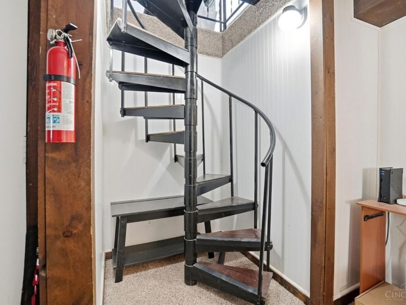 3091 Riddle View Lane, Cincinnati, OH 45220 Photo 25