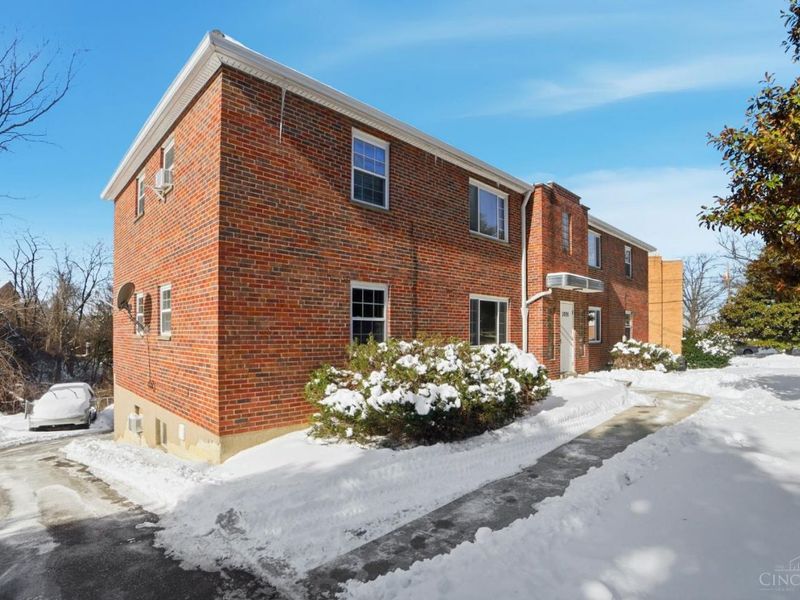 3091 Riddle View Lane, Cincinnati, OH 45220 Photo 6