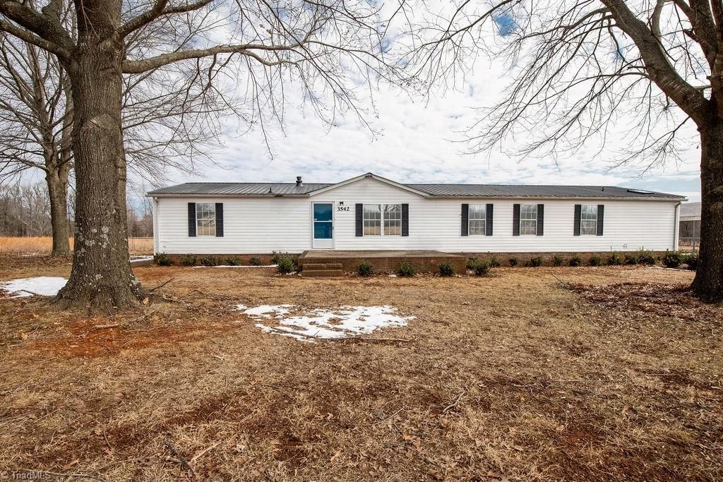 3542 Flynt Road, Liberty, NC 27298 Main Photo