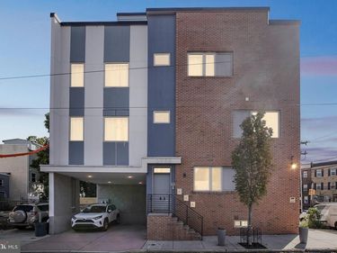 2555 CARPENTER STREET, Unit C, PHILADELPHIA, PA 19146