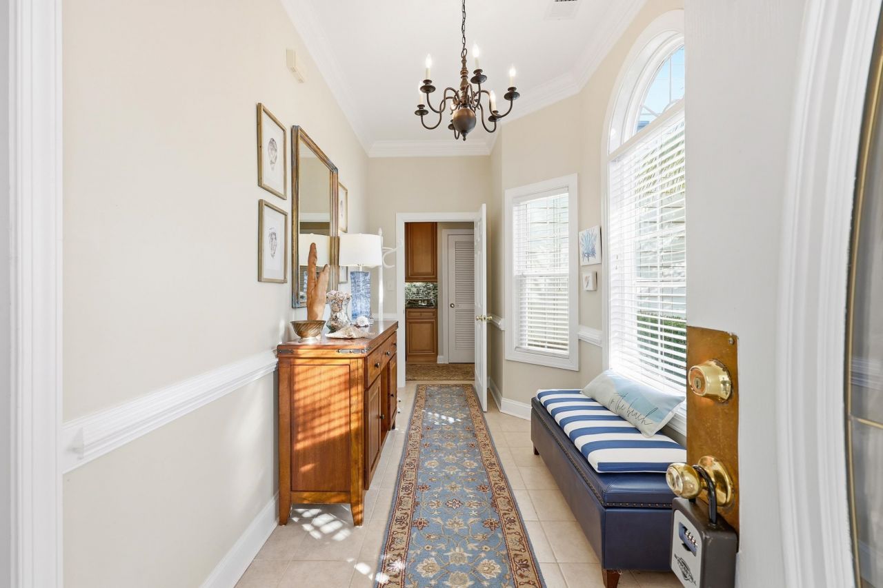 123 Avian Dr.  Photo 4