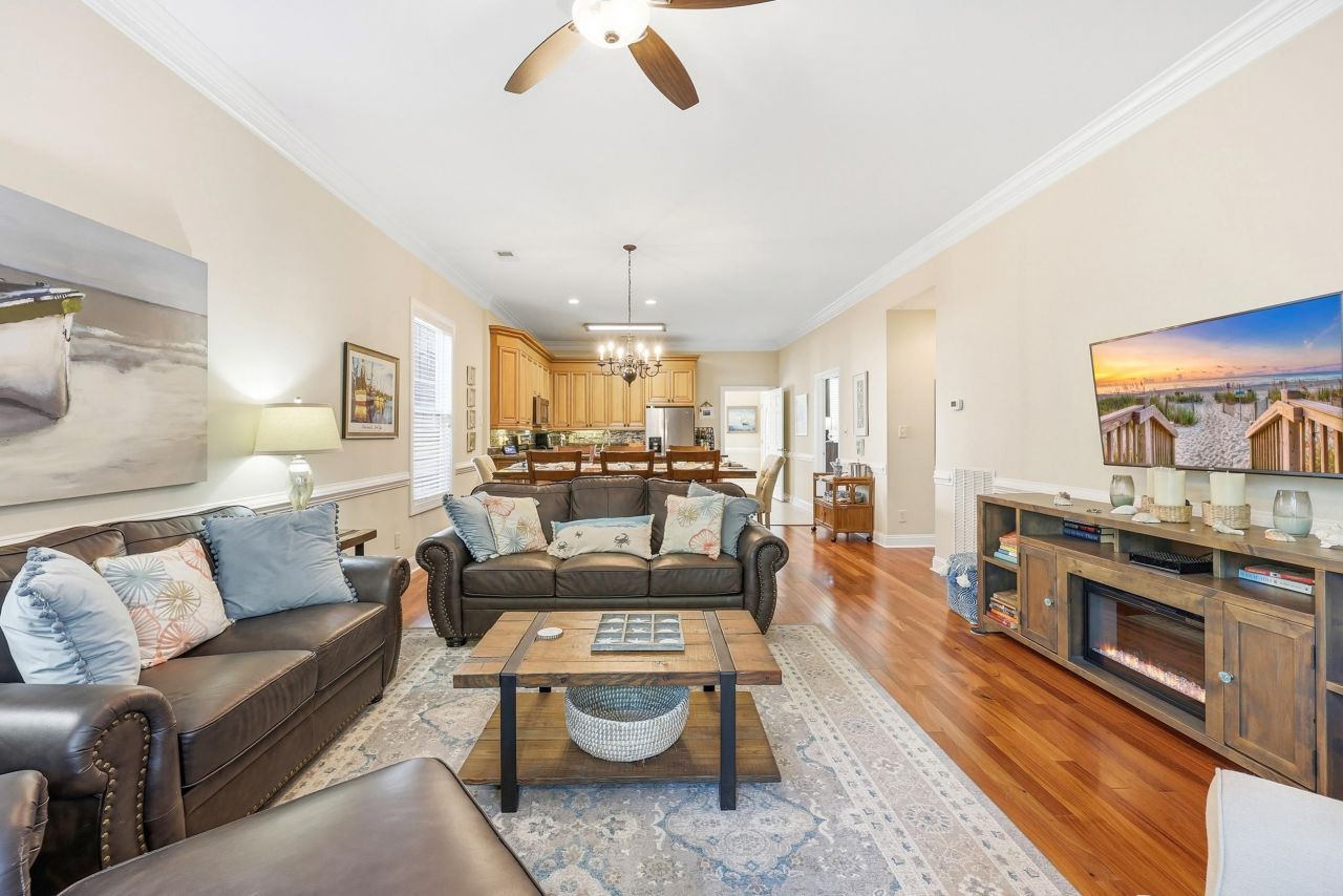 123 Avian Dr.  Photo 9