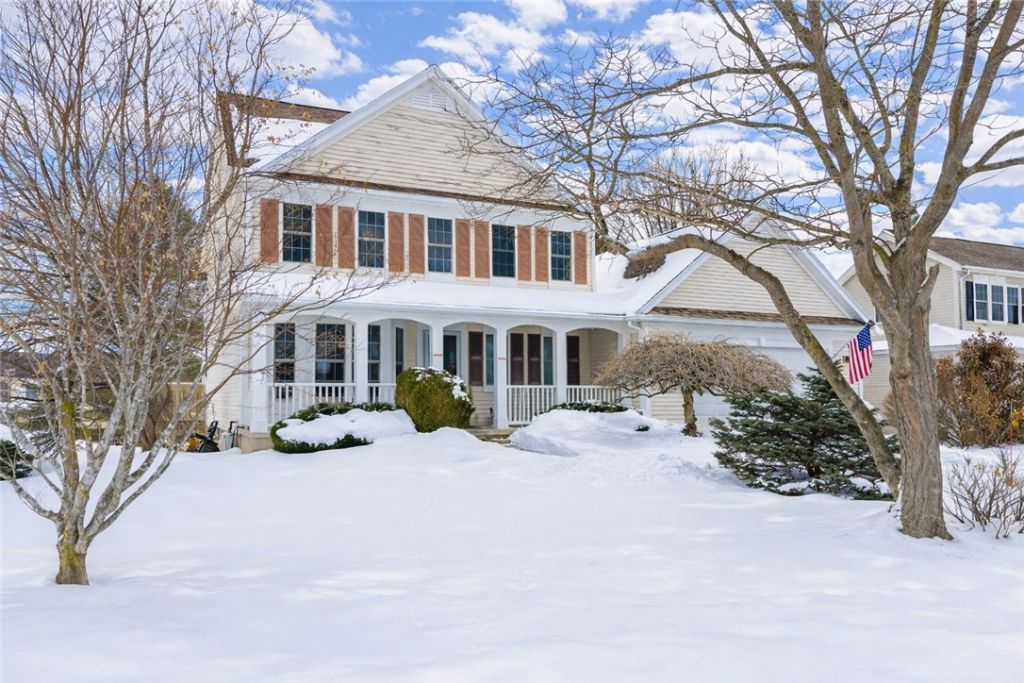 39 Woodworth Street, Victor, NY 14564 Main Photo