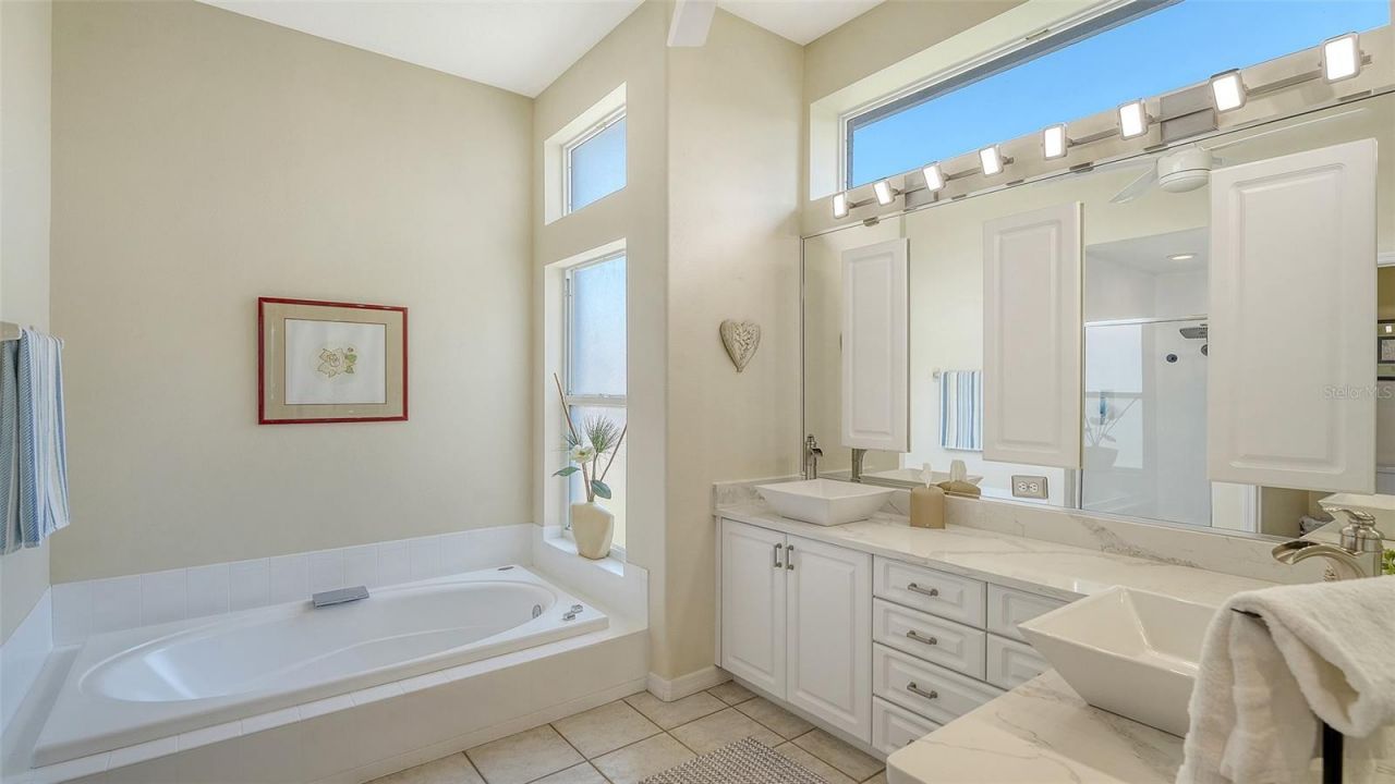 5811 White Oak Bayou Court, Bradenton, FL 34203 Photo