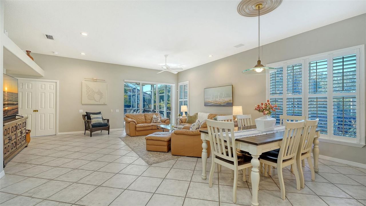 5811 White Oak Bayou Court, Bradenton, FL 34203 Photo