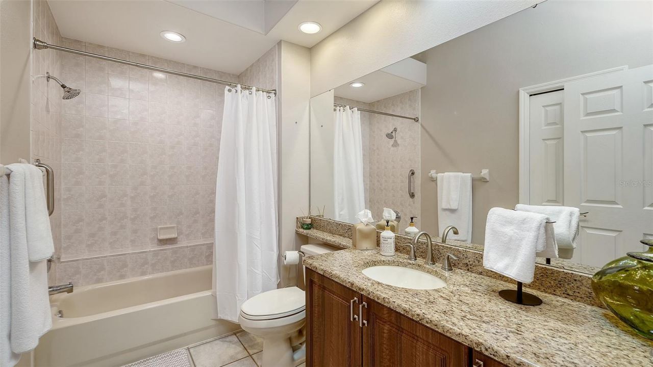 5811 White Oak Bayou Court, Bradenton, FL 34203 Photo