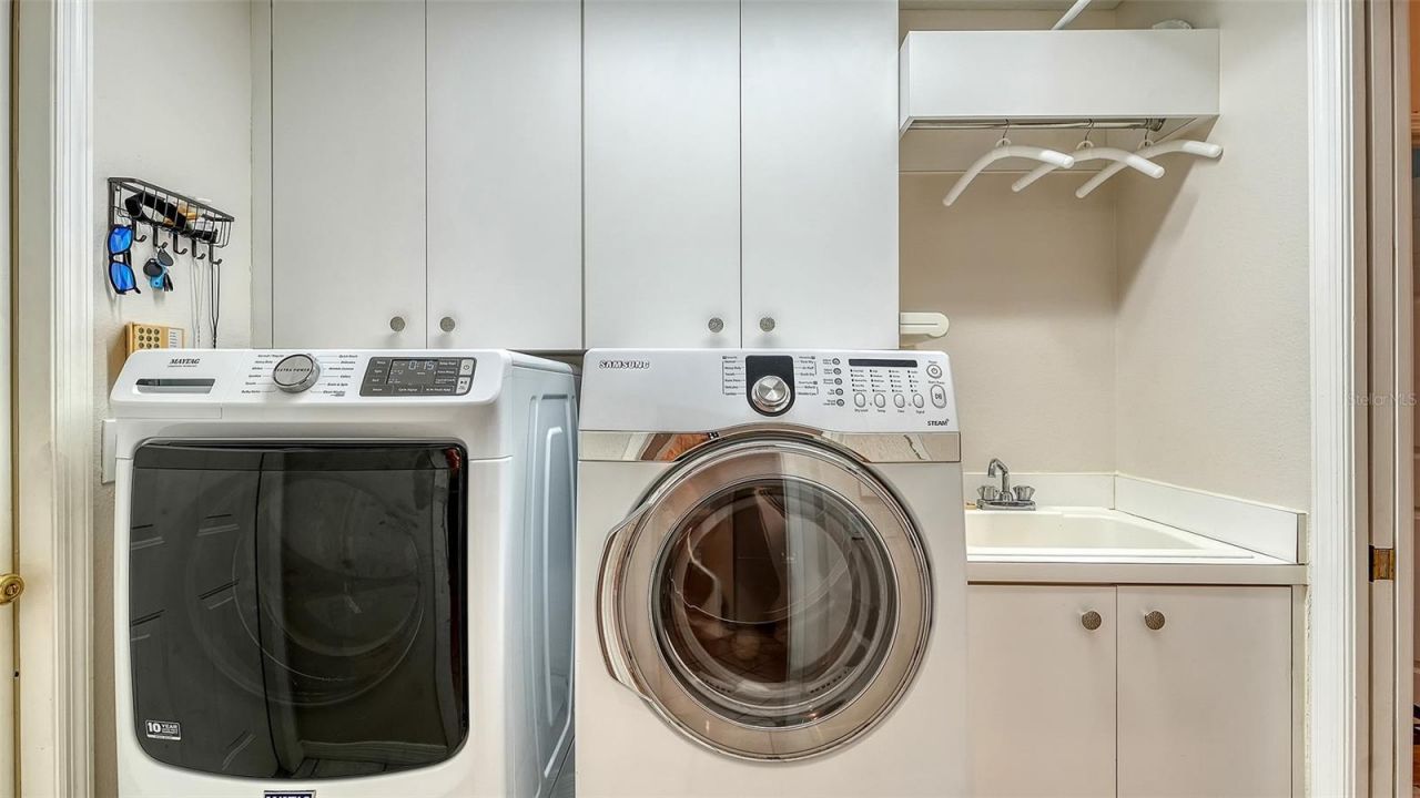 5811 White Oak Bayou Court, Bradenton, FL 34203 Photo