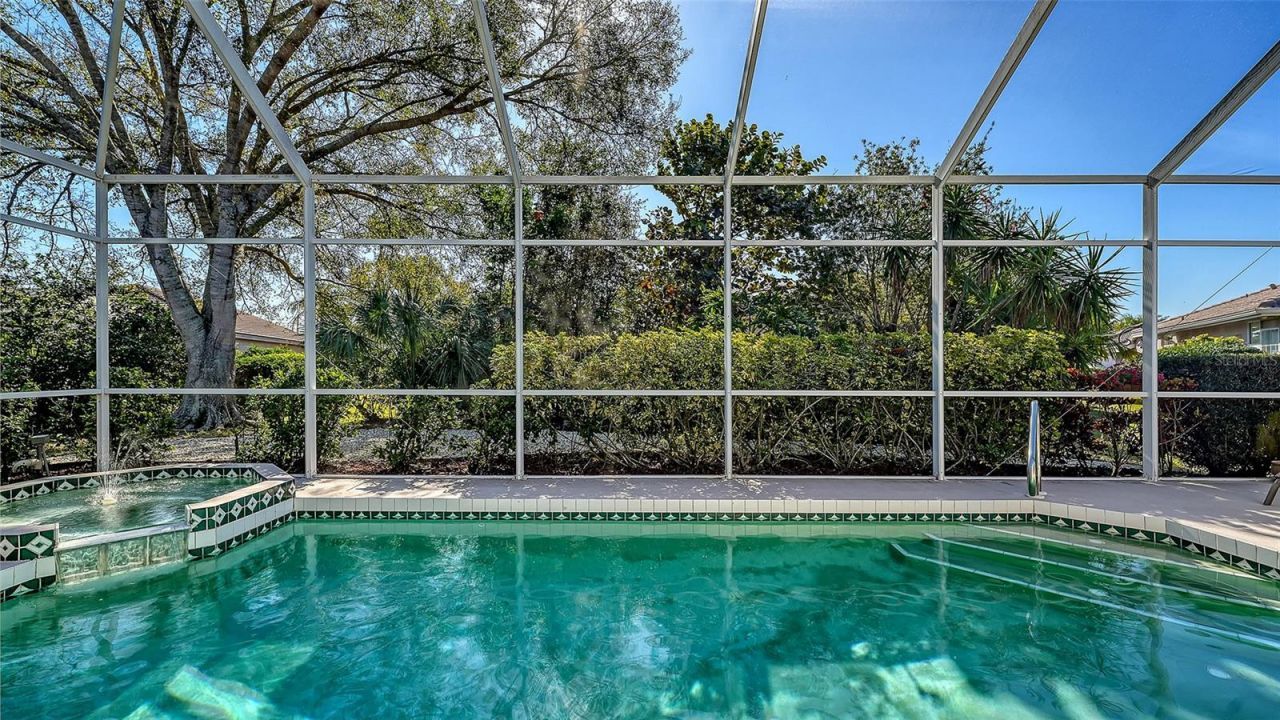 5811 White Oak Bayou Court, Bradenton, FL 34203 Photo