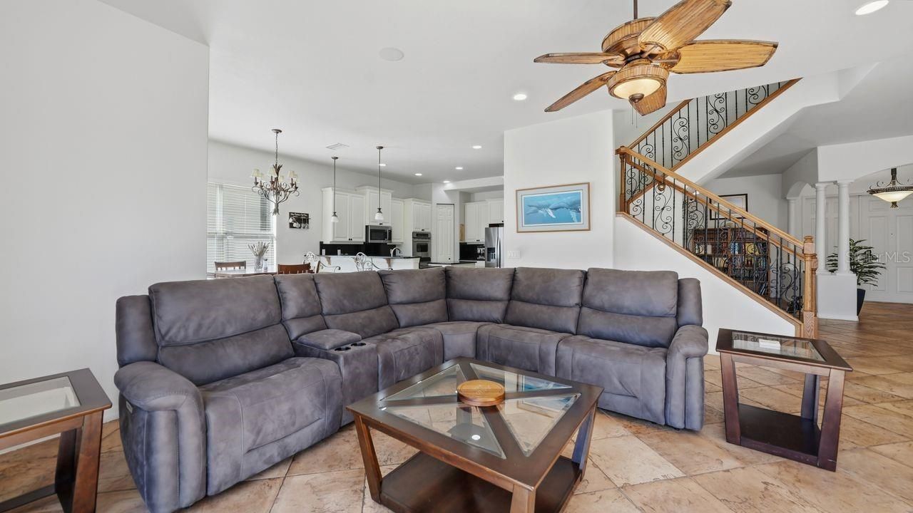 6627 38th Lane E, Sarasota, FL 34243 Photo