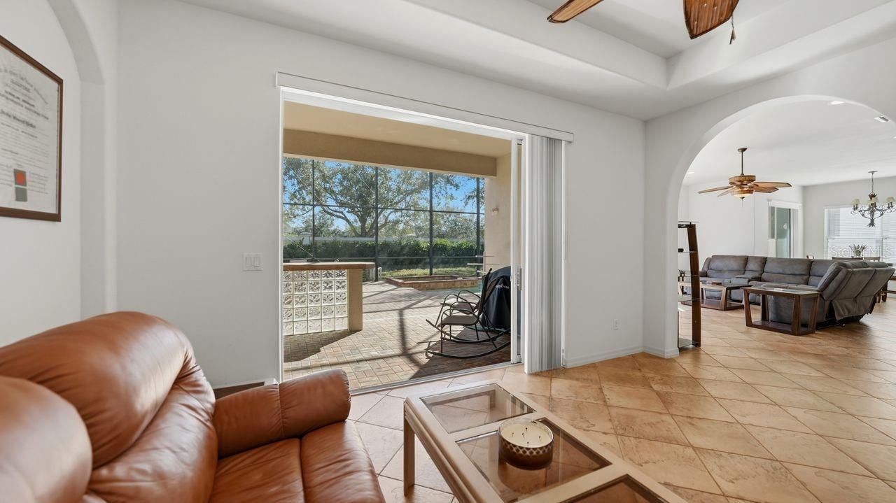 6627 38th Lane E, Sarasota, FL 34243 Photo