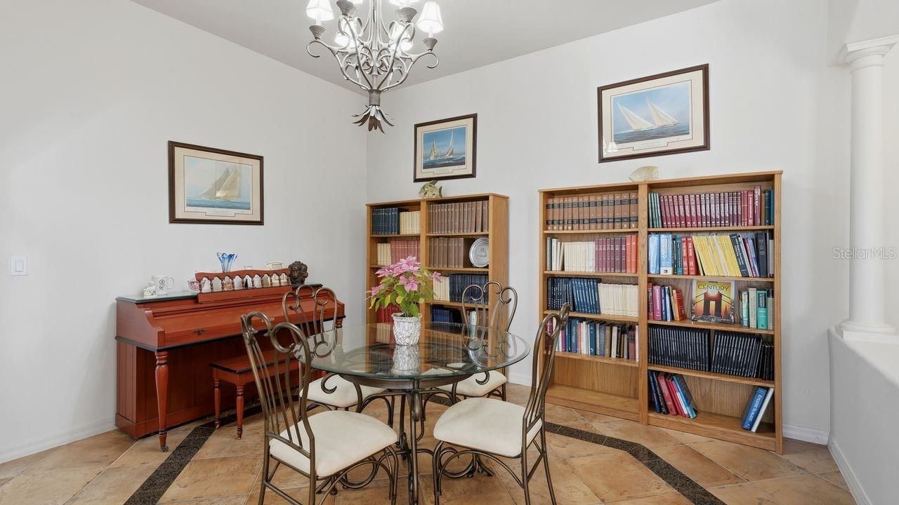 6627 38th Lane E, Sarasota, FL 34243 Photo