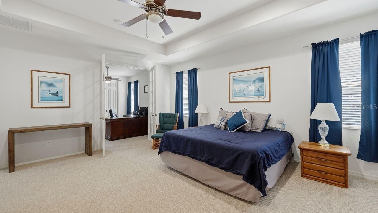 6627 38th Lane E, Sarasota, FL 34243 Photo