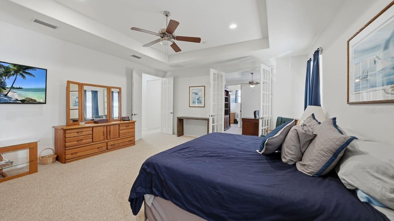 6627 38th Lane E, Sarasota, FL 34243 Photo