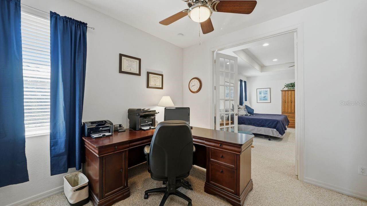 6627 38th Lane E, Sarasota, FL 34243 Photo