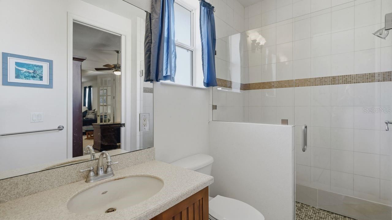 6627 38th Lane E, Sarasota, FL 34243 Photo