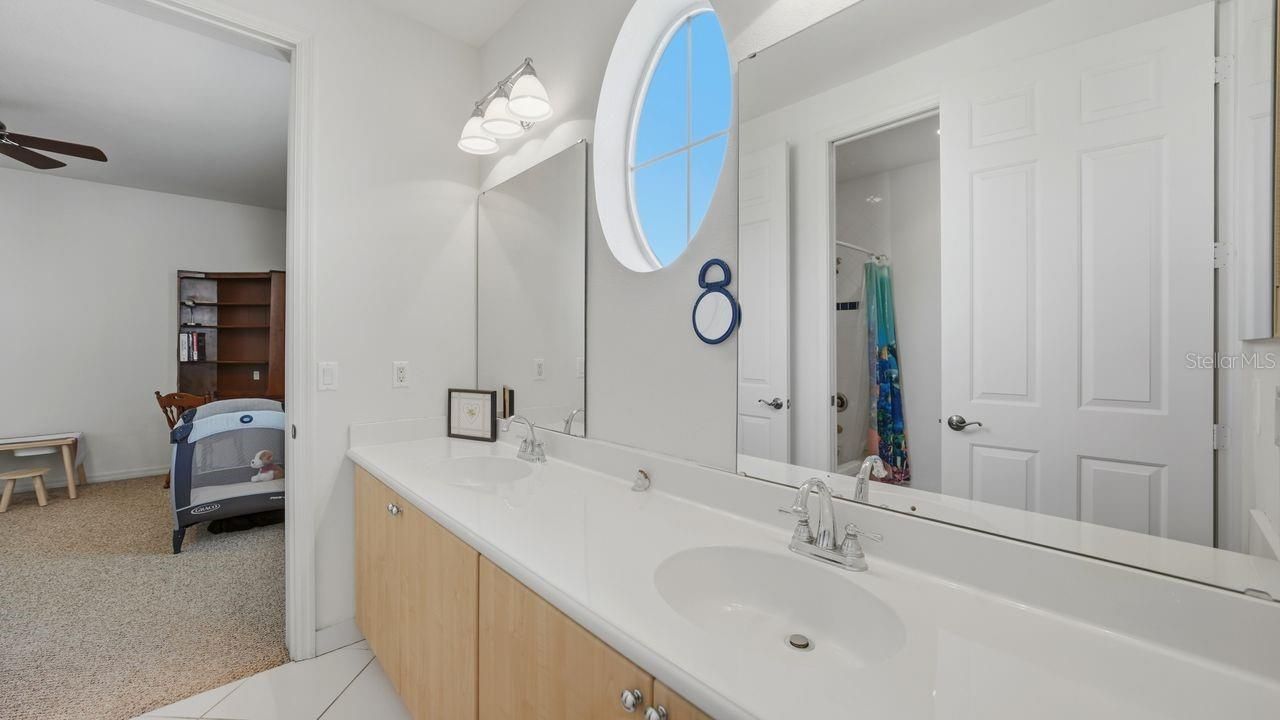 6627 38th Lane E, Sarasota, FL 34243 Photo