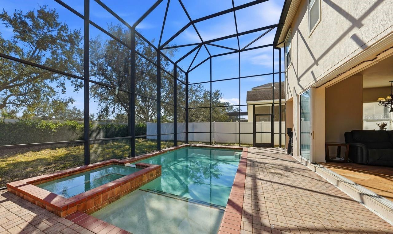 6627 38th Lane E, Sarasota, FL 34243 Photo