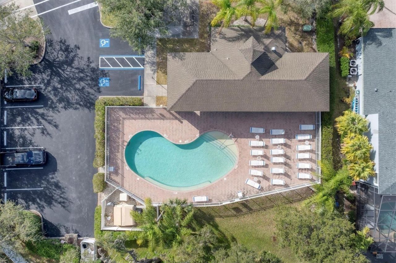 6627 38th Lane E, Sarasota, FL 34243 Photo