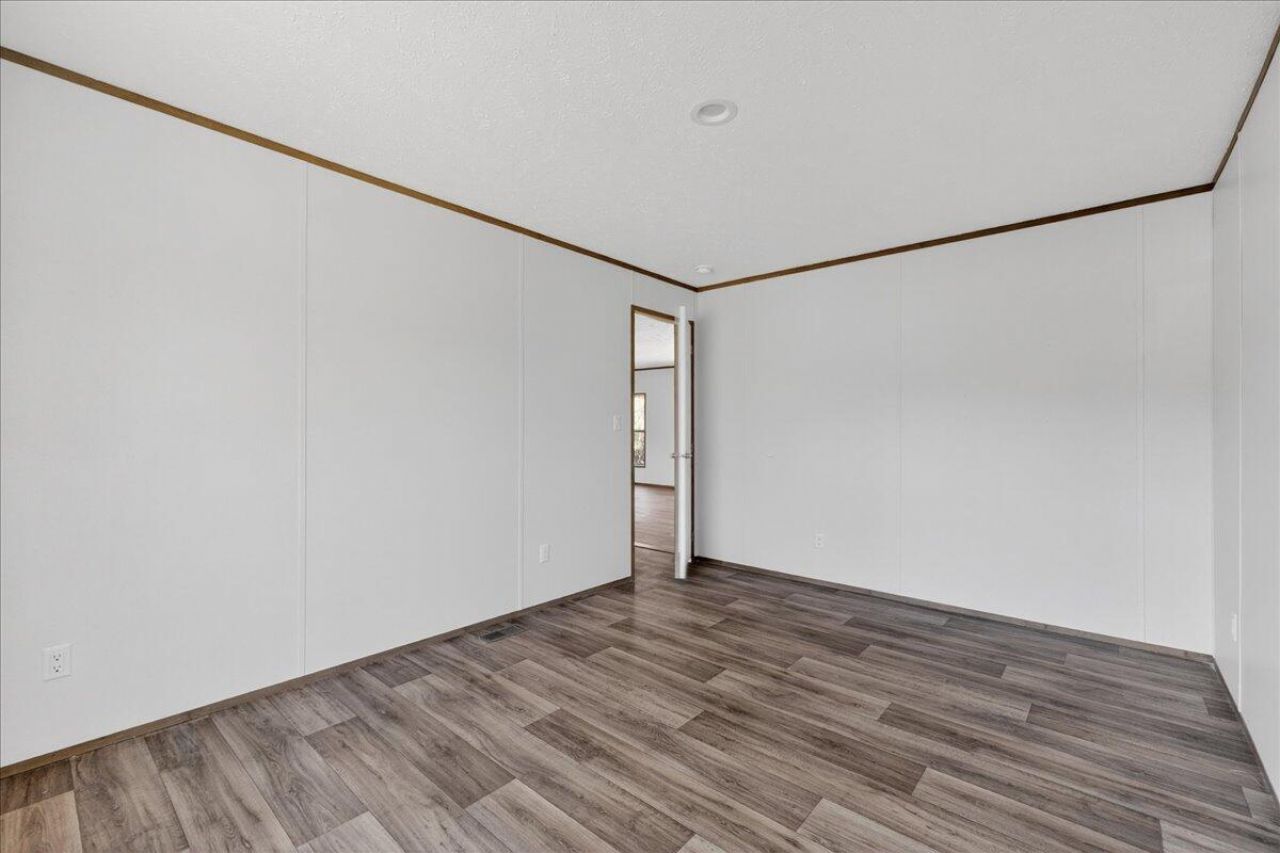 107 Kal Road Photo 23