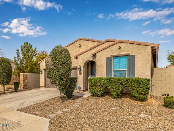 10336 W HUGHES Drive, Tolleson, AZ 85353