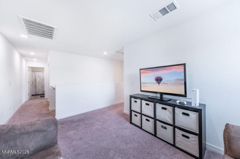 8830 Wolf Moon Drive, Reno, NV 89506 Photo