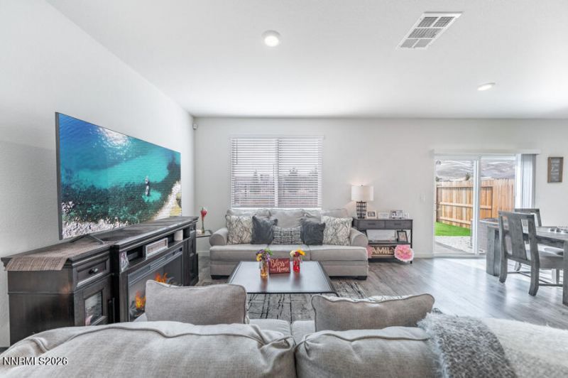 8830 Wolf Moon Drive, Reno, NV 89506 Photo