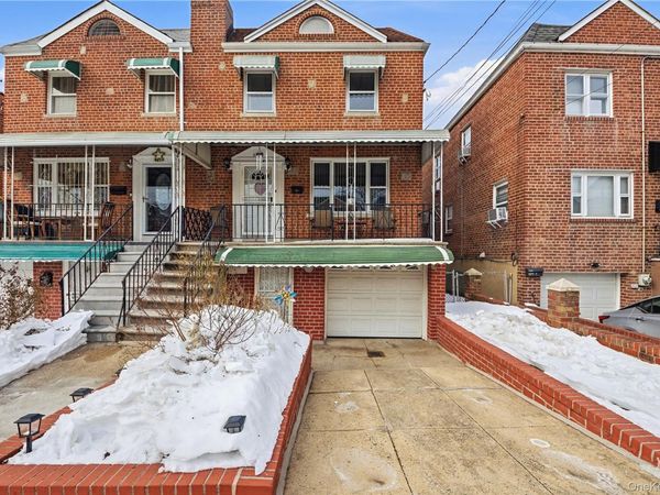 2429 Young Avenue, Bronx, NY 10461