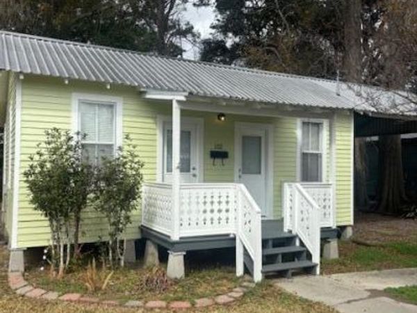 112 Patin Street, Breaux Bridge, LA 70517