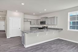 647 Glacier Road  photo 4