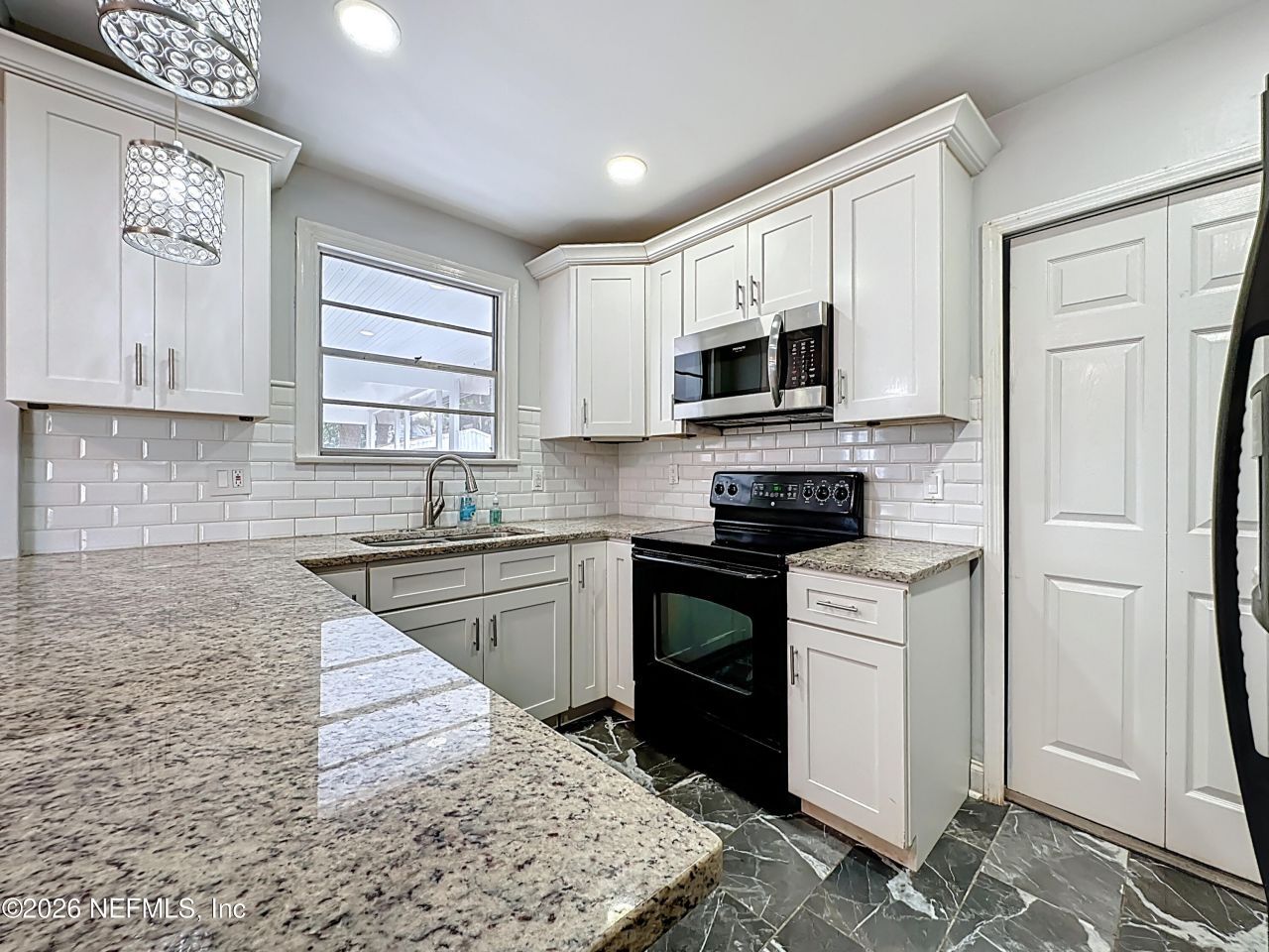 1795 Bartram Circle W, Jacksonville, FL 32207 Main Photo