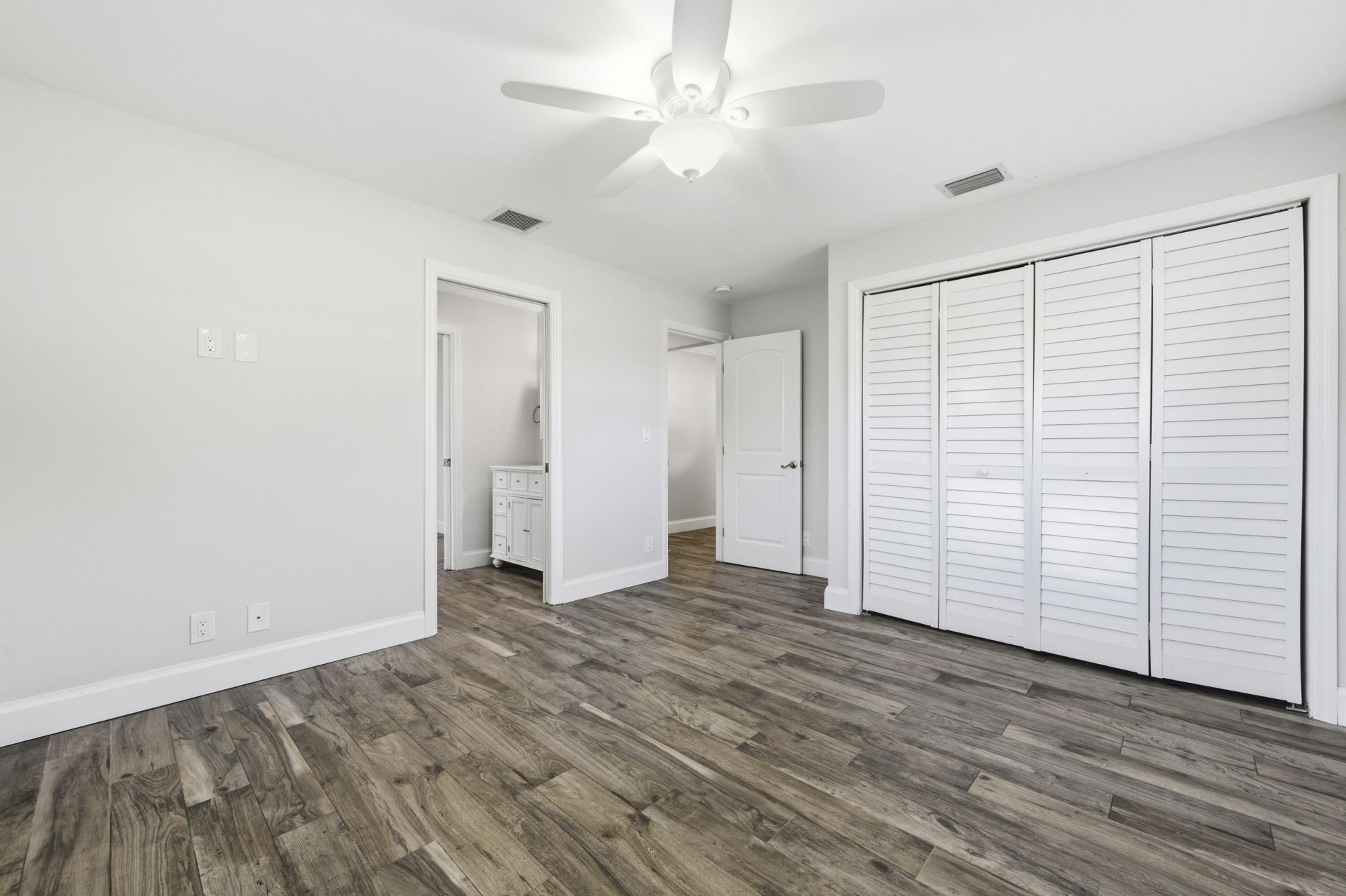 1814 Lake Osborne Drive, Lake Worth Beach, FL 33461 Photo