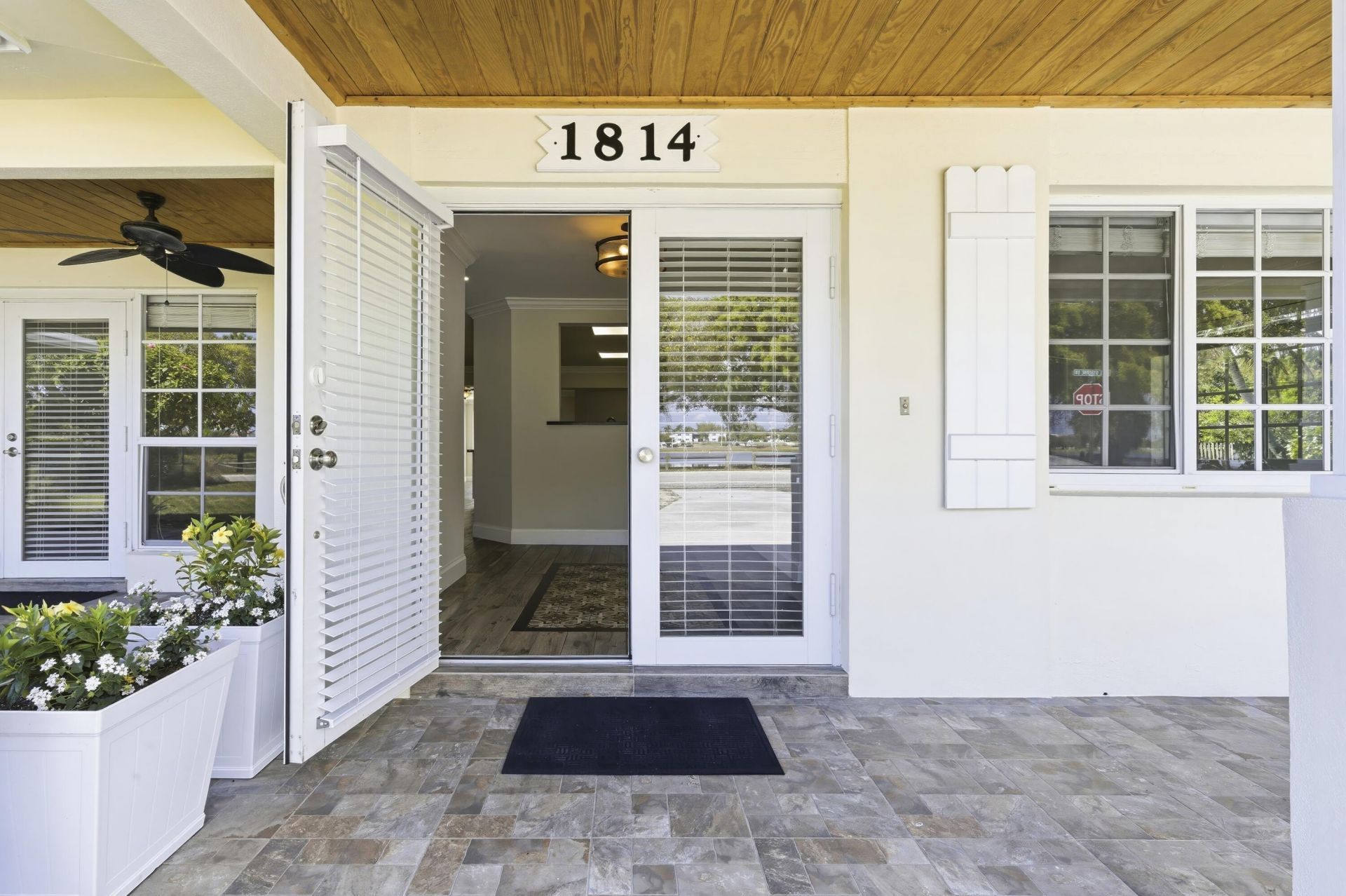 1814 Lake Osborne Drive, Lake Worth Beach, FL 33461 Photo