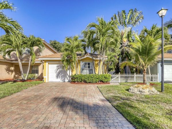 3339 Blue Fin Dr, West Palm Beach, FL 33411