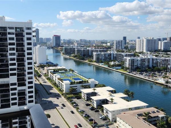 2101 S Ocean Dr, Unit 2608, Hollywood, FL 33019