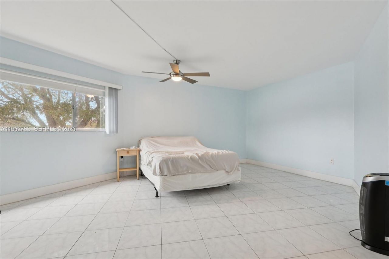 850 SW 138th Ave , Unit 208D, Pembroke Pines, FL 33027 Photo
