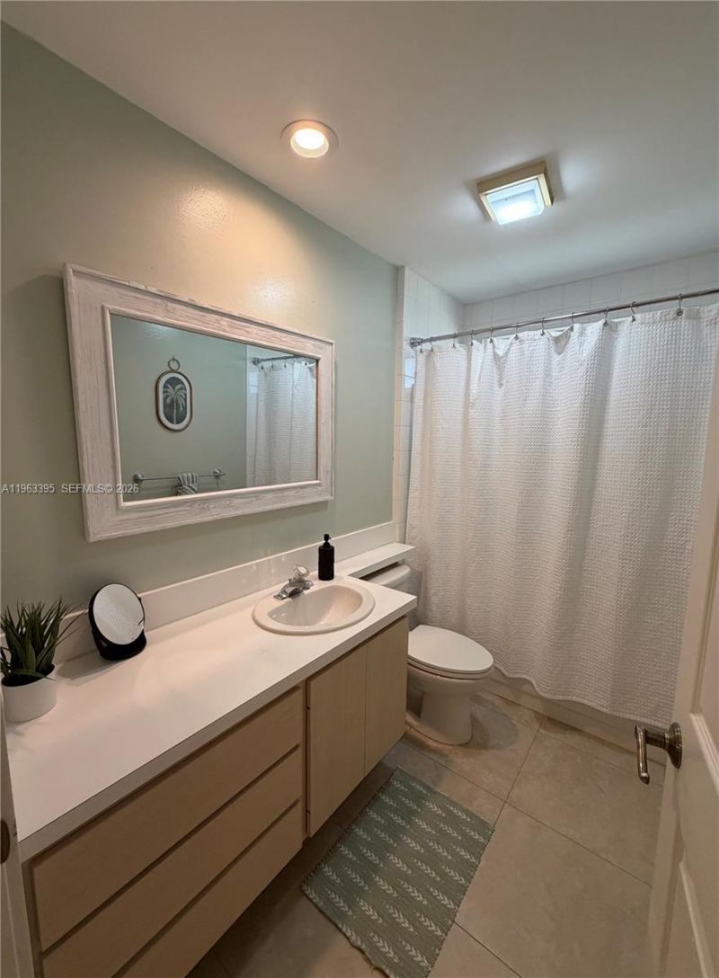 101 Silverleaf Oak Ct , Unit 101, Palm Beach Gardens, FL 33410 Photo