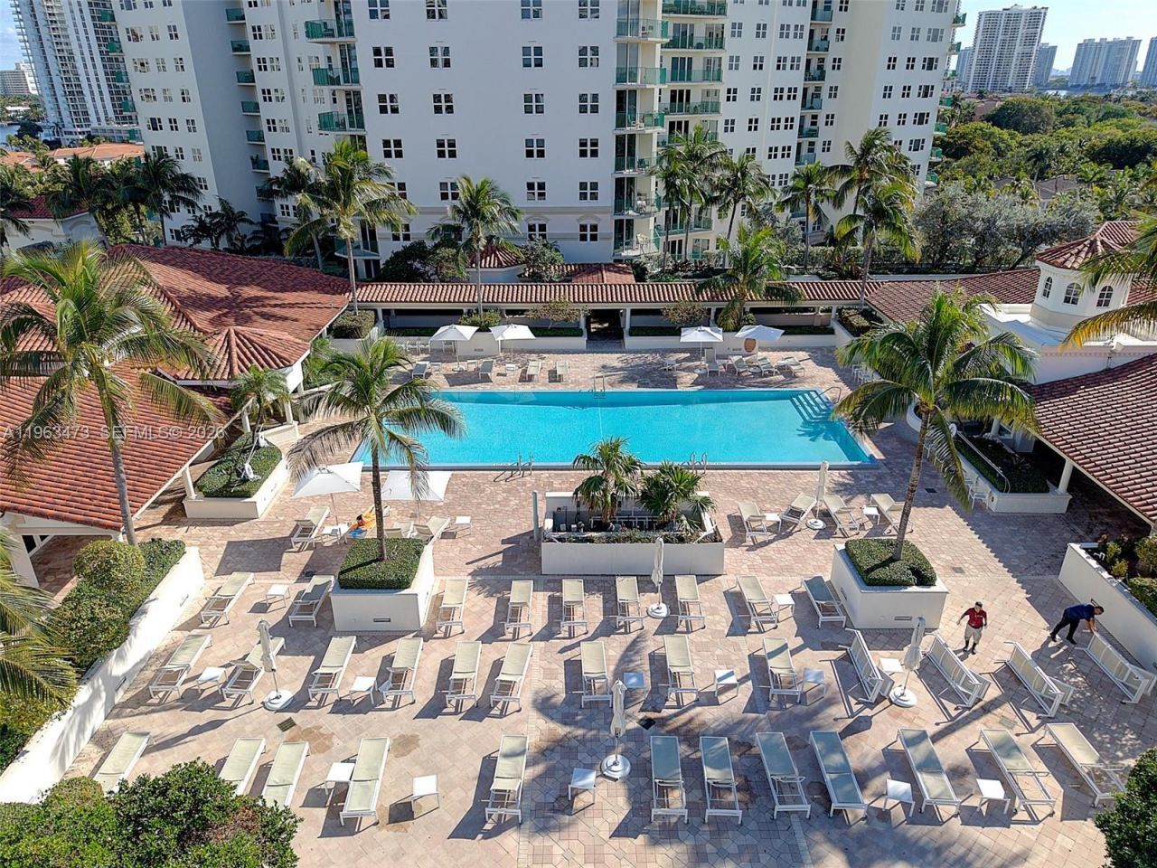 20000 E Country Club Dr, Unit 716, Aventura, FL 33180 Photo