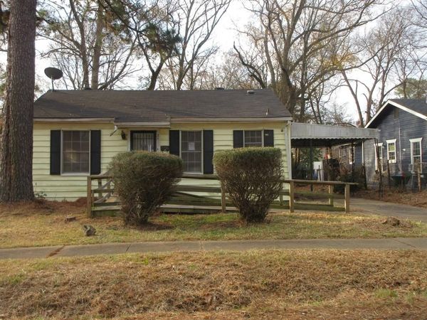 2825 Corbitt Street, Shreveport, LA 71108